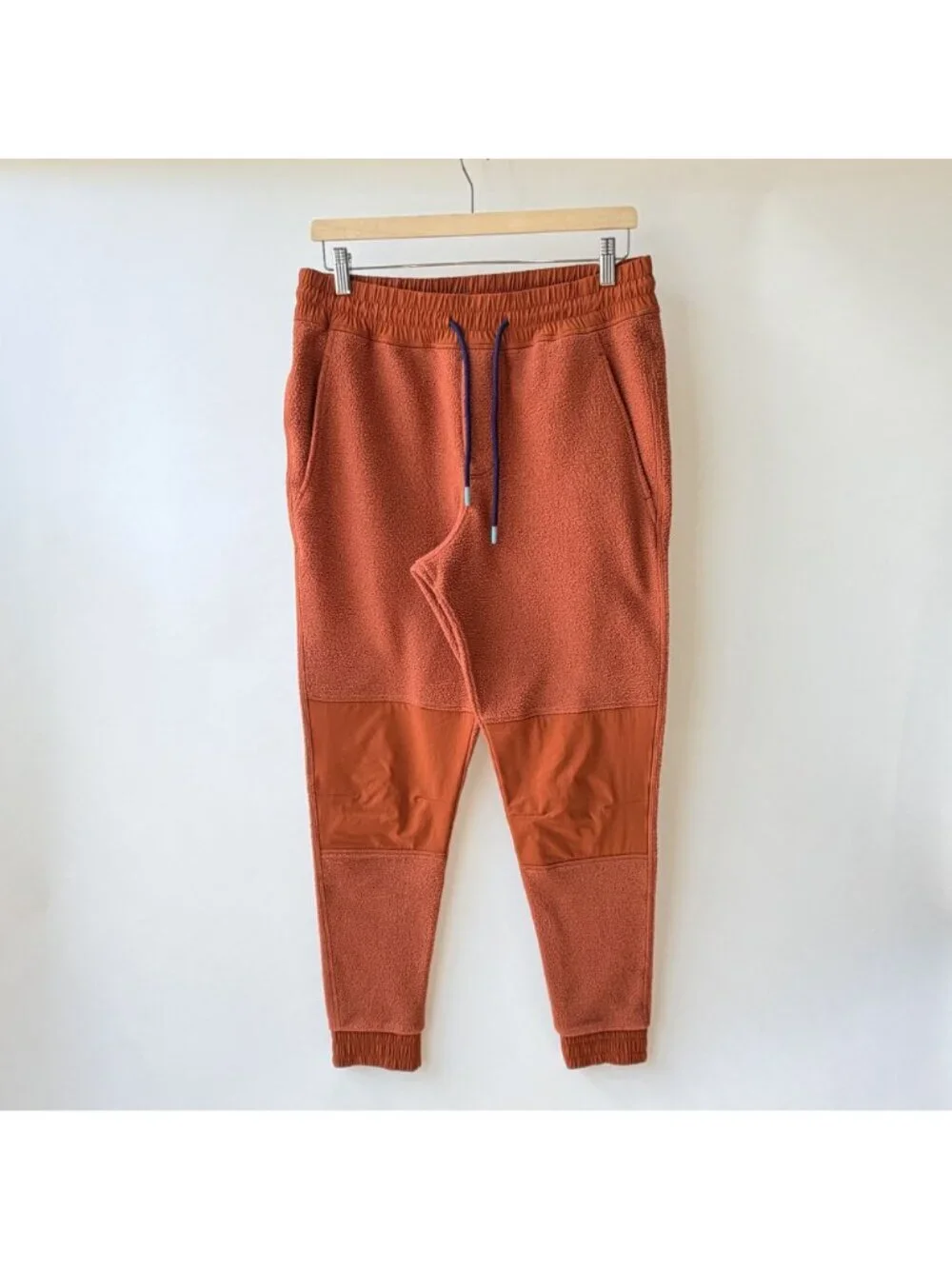 Cotopaxi Abrazo Orange Fleece Jogger Pants Men’s Size S M84
